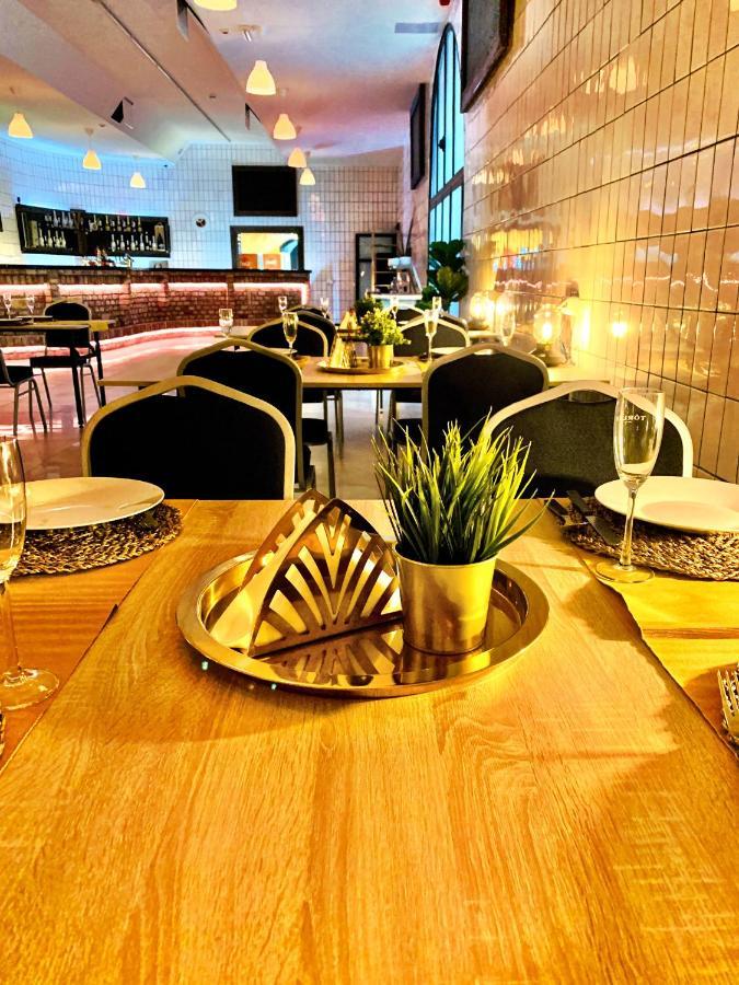 Boutique & Event Center * Budapesta