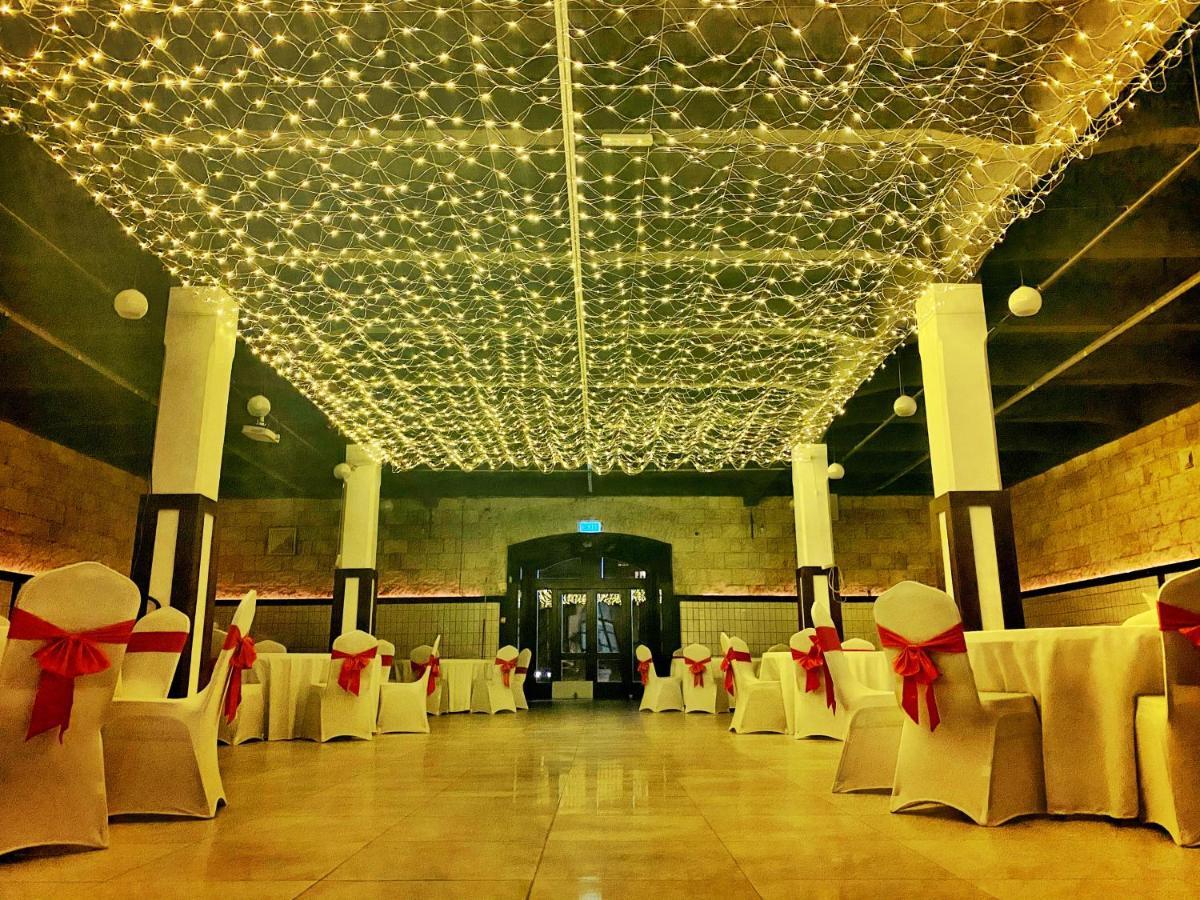 Hotel Boutique & Event Center Budapesta