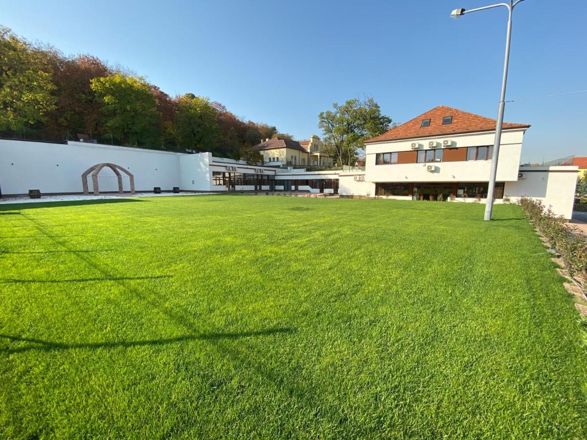 Hotel Boutique & Event Center Budapesta
