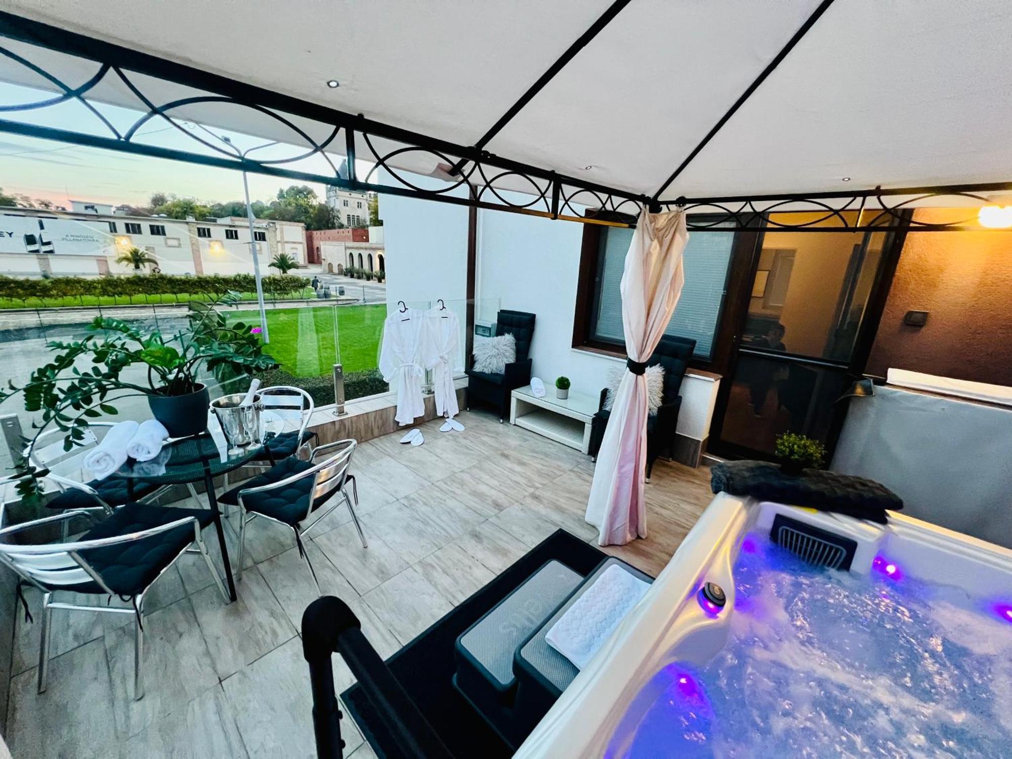 Hotel Boutique & Event Center Budapesta